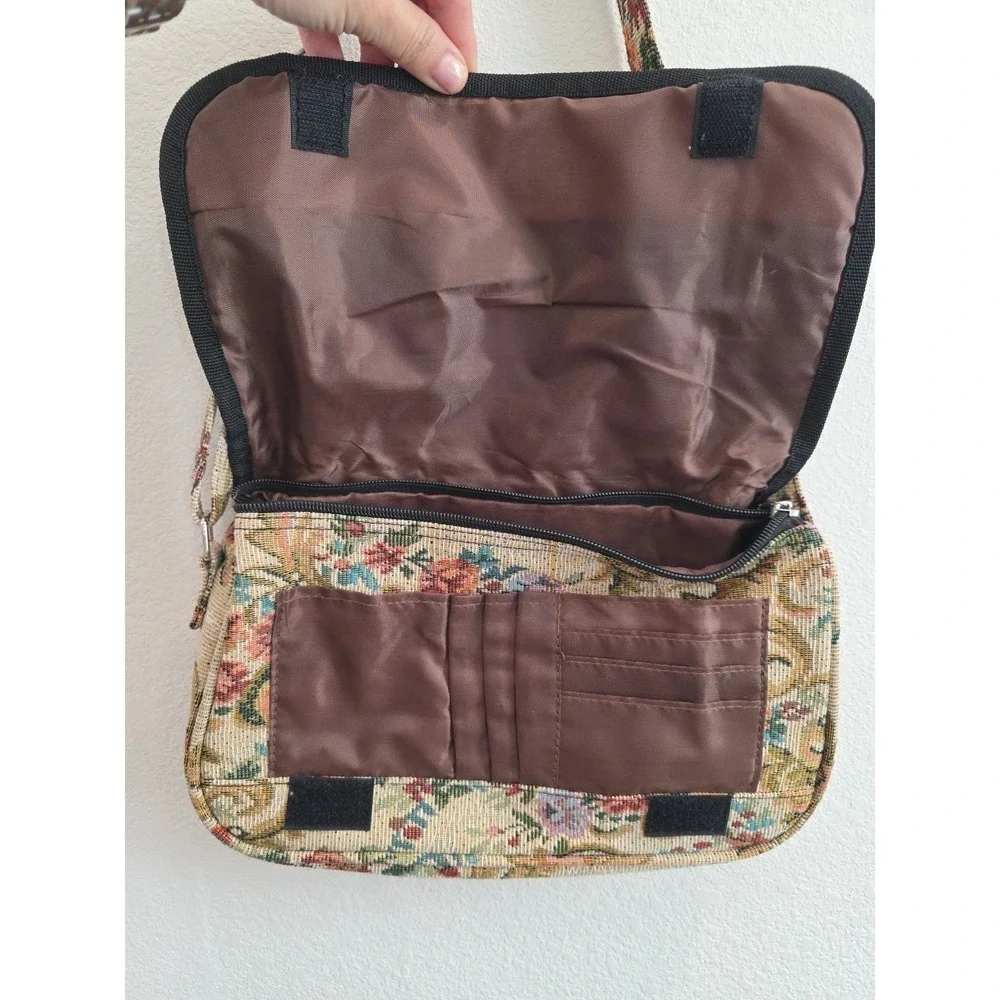 Floral Tapestry Purse/Cosmetic Bag Zip Close Adjustable Strap VTG Style 12x8x2